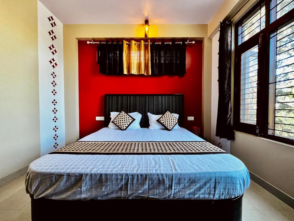 Nirvana Rooms Shimla Exteriör bild