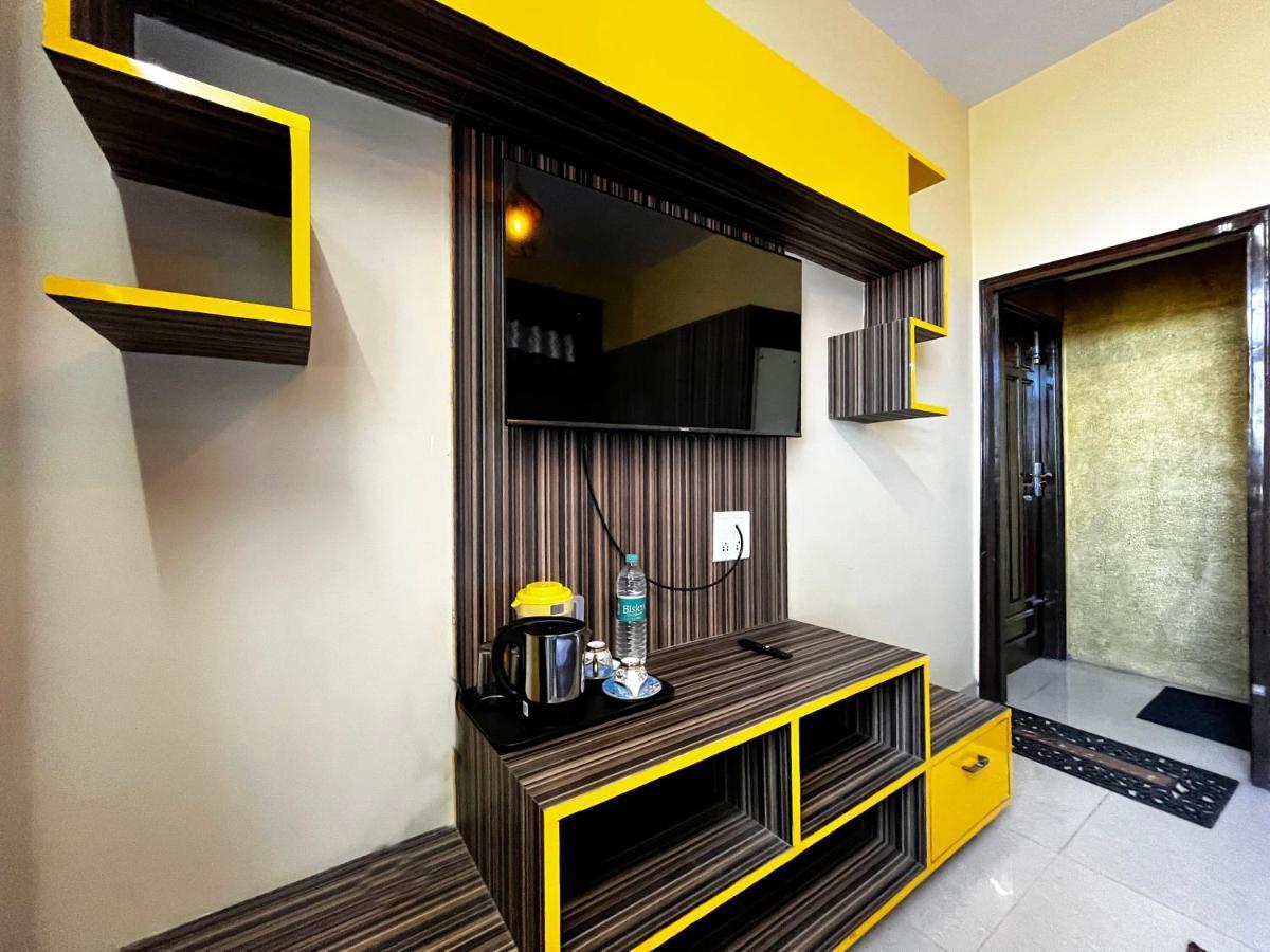 Nirvana Rooms Shimla Exteriör bild