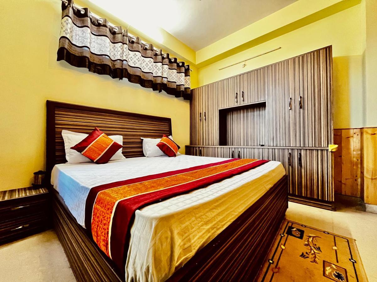 Nirvana Rooms Shimla Exteriör bild