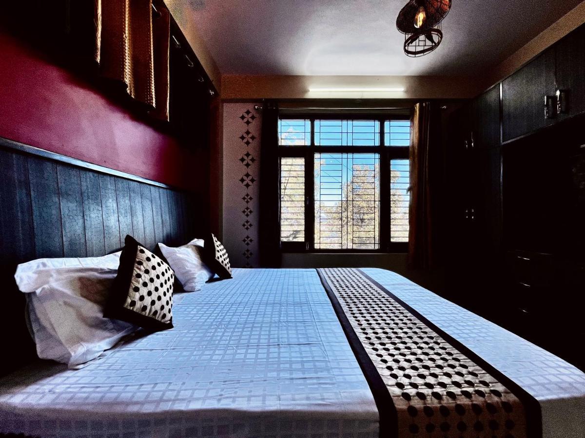 Nirvana Rooms Shimla Exteriör bild