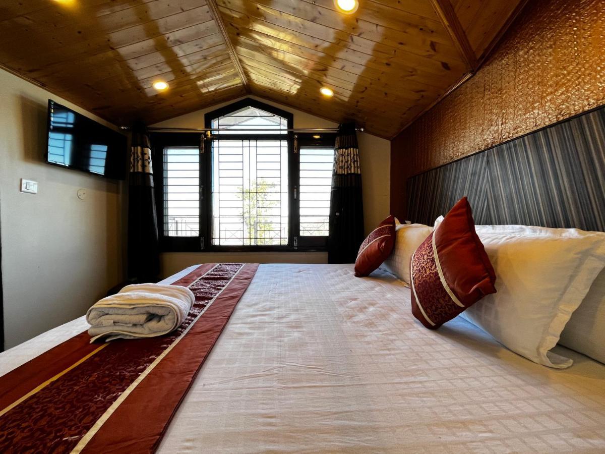Nirvana Rooms Shimla Exteriör bild